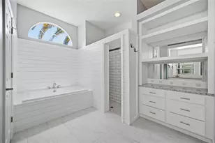 28707 Raleigh Pl, Wesley Chapel, FL 33545 - Photo 20