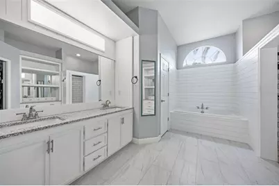 28707 Raleigh Place, Wesley Chapel, FL 33545 - Photo 18