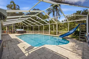 28707 Raleigh Pl, Wesley Chapel, FL 33545 - Photo 32