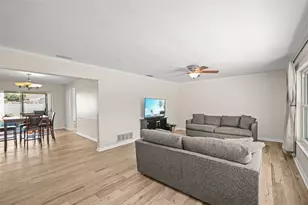 13635 97th Terrace, Seminole, FL 33776 - Photo 10