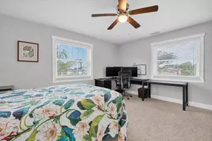 6501 Mockingbird Way S, Gulfport, FL 33707 - Photo 30