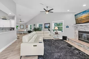 6501 Mockingbird Way S, Gulfport, FL 33707 - Photo 10
