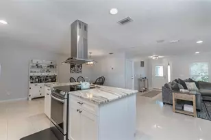 1305 Windjammer Pl, Valrico, FL 33594 - Photo 18