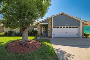 1305 Windjammer Pl, Valrico, FL 33594 - Photo 2