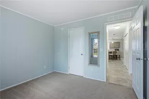 980 7th St NW, Largo, FL 33770 - Photo 28