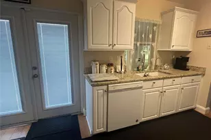 11414 Stansberry Dr, Port Richey, FL 34668 - Photo 10