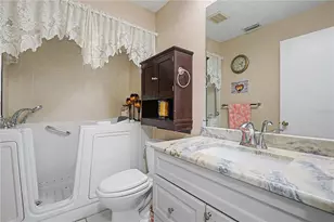 38225 Boxwood Dr, Zephyrhills, FL 33542 - Photo 24