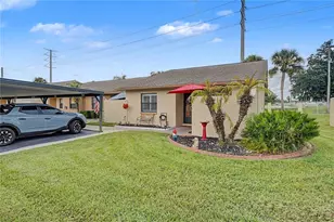 38225 Boxwood Dr, Zephyrhills, FL 33542 - Photo 16
