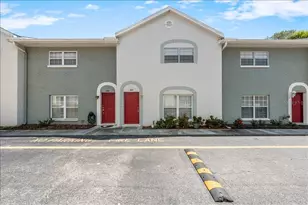 5644 Townhouse Dr, New Port Richey, FL 34652 - Photo 1