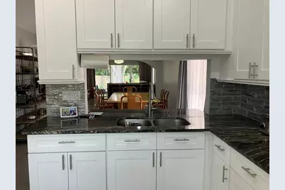 3440 Laurel Dale Drive, Tampa, FL 33618 - Photo 4