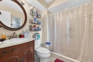 1917 Cedarbrooke Dr, Lutz, FL 33549 - Photo 18