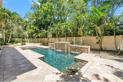 1524 Brightwaters Boulevard NE, Saint Petersburg, FL 33704 - Photo 70