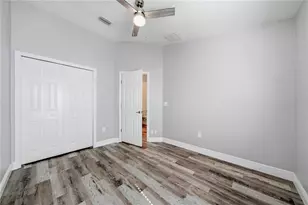 2023 Strathmill Dr, Clearwater, FL 33755 - Photo 26