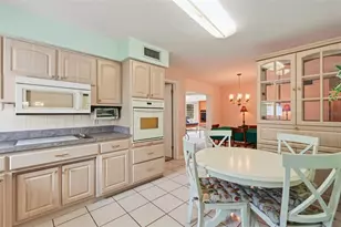 981 Stephen Foster Dr, Largo, FL 33771 - Photo 14