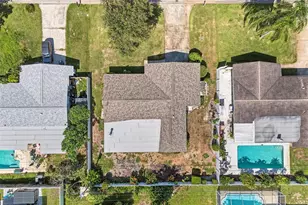 981 Stephen Foster Dr, Largo, FL 33771 - Photo 34