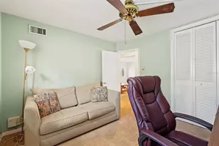 981 Stephen Foster Dr, Largo, FL 33771 - Photo 24