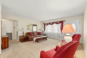 981 Stephen Foster Dr, Largo, FL 33771 - Photo 6