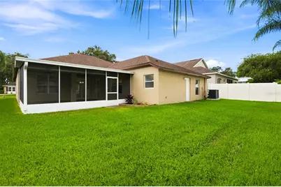 30501 Iverson Drive, Wesley Chapel, FL 33543 - Photo 2