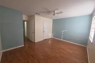 7605 Pasa Dobles Ct, Tampa, FL 33615 - Photo 22