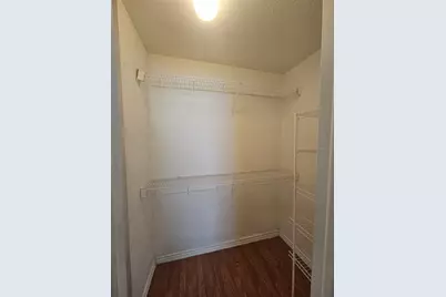 7605 Pasa Dobles Court, Tampa, FL 33615 - Photo 10