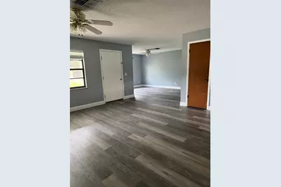 38745 Cambridge Drive, Zephyrhills, FL 33540 - Photo 12