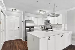 2400 Feather Sound Dr, Clearwater, FL 33762 - Photo 4