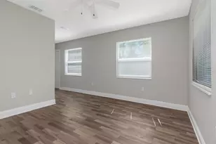 1209 62nd Ave E, Bradenton, FL 34203 - Photo 10