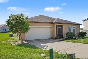 524 Blue Water Ct, Haines City, FL 33844 - Photo 6