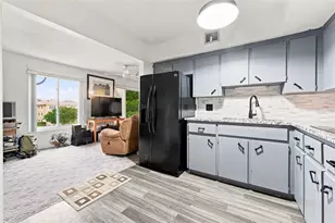 2431 Franciscan Dr, Clearwater, FL 33763 - Photo 14