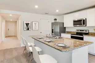 4322 Harvest Gardens Loop, Plant City, FL 33565 - Photo 2