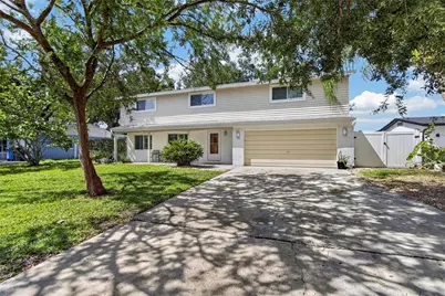 10718 Drummond Rd, Tampa, FL 33615 - Photo 2