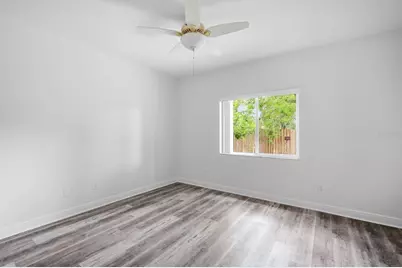 14902 Devonshire Woods Place, Tampa, FL 33624 - Photo 18