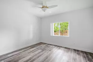 14902 Devonshire Woods Pl, Tampa, FL 33624 - Photo 18