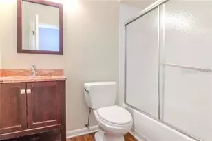 8737 Bardmoor Pl, Seminole, FL 33777 - Photo 32
