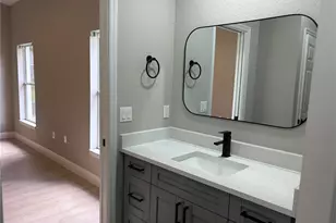 1415 Cristo Rey Pl, Plant City, FL 33566 - Photo 10