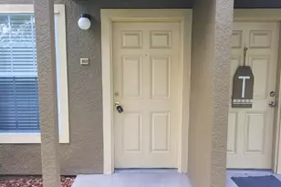 36027 Deer Creek Dr, Zephyrhills, FL 33541 - Photo 2