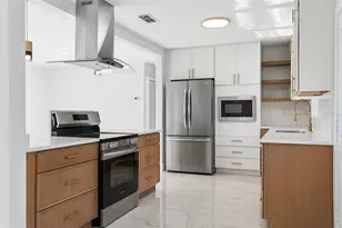 540 Milwaukee Ave, Dunedin, FL 34698 - Photo 6