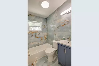 9046 3rd Street N, Saint Petersburg, FL 33702 - Photo 38
