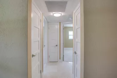 9046 3rd Street N, Saint Petersburg, FL 33702 - Photo 28