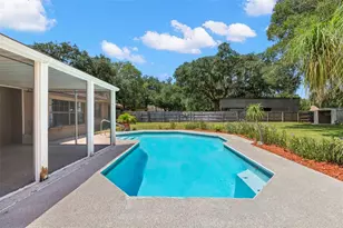 27907 Quail View Ln, Wesley Chapel, FL 33544 - Photo 20