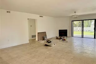 7550 Sunshine Skyway Ln S, Saint Petersburg, FL 33711 - Photo 16