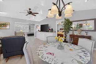 5988 Bonaventure Pl, Sarasota, FL 34243 - Photo 24