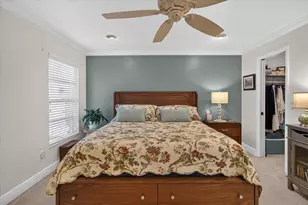 5988 Bonaventure Pl, Sarasota, FL 34243 - Photo 40