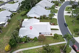 5988 Bonaventure Pl, Sarasota, FL 34243 - Photo 4