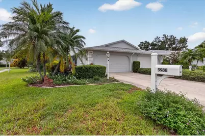 5988 Bonaventure Place, Sarasota, FL 34243 - Photo 14