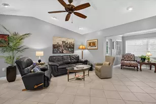 5988 Bonaventure Pl, Sarasota, FL 34243 - Photo 16