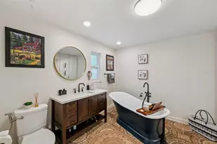 2420 Fairbanks Dr, Clearwater, FL 33764 - Photo 54