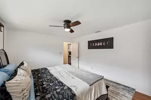 2420 Fairbanks Dr, Clearwater, FL 33764 - Photo 46