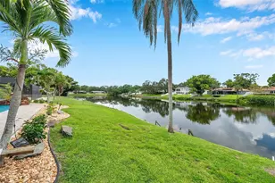 2420 Fairbanks Dr, Clearwater, FL 33764 - Photo 18