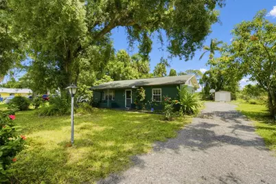 5803 13th Street E, Bradenton, FL 34203 - Photo 4
